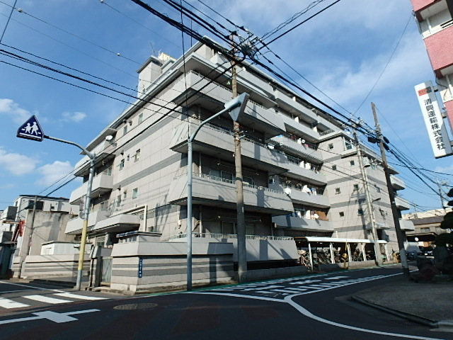 プラムハイツ